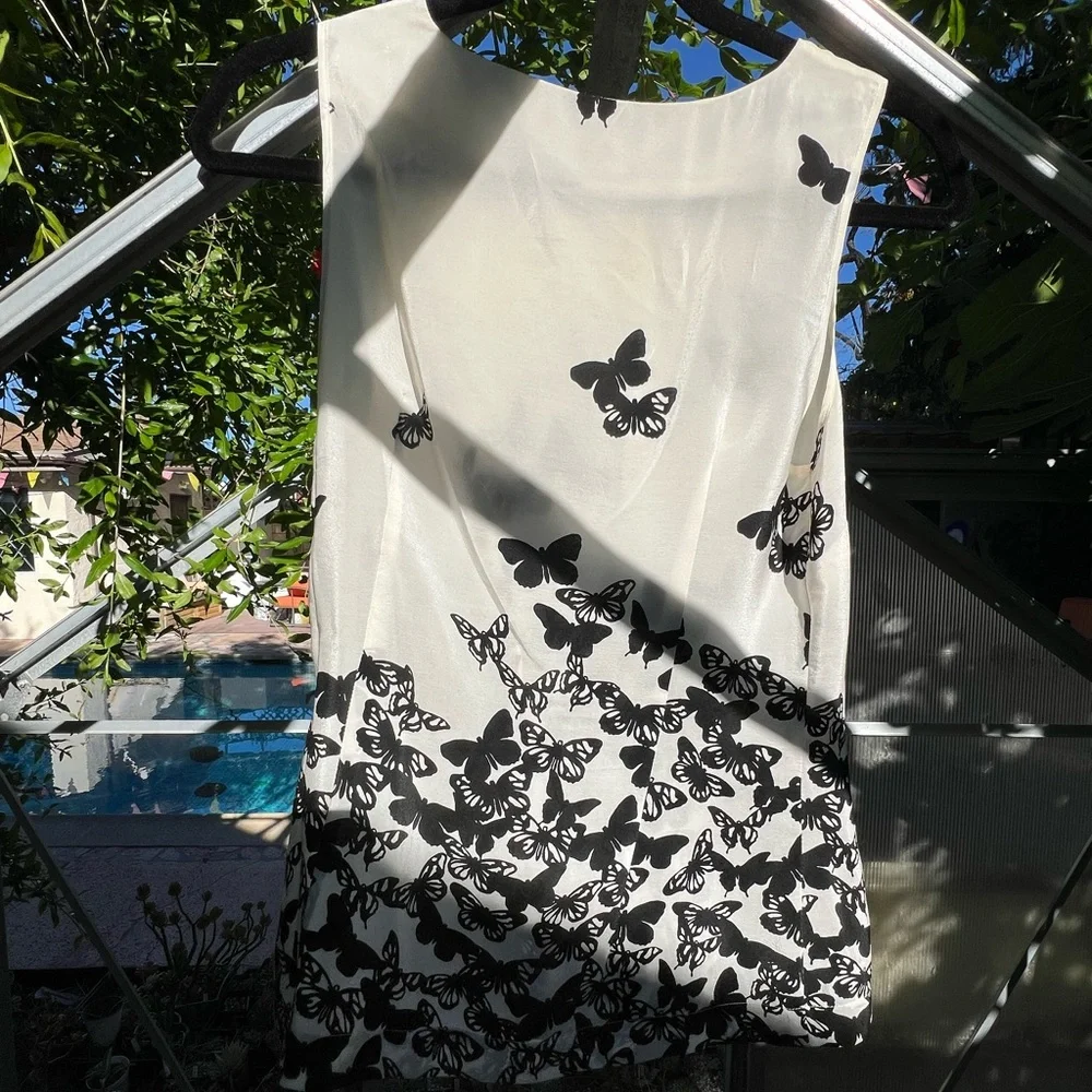 100% Silk Butterfly Top szS - Picture 9 of 15